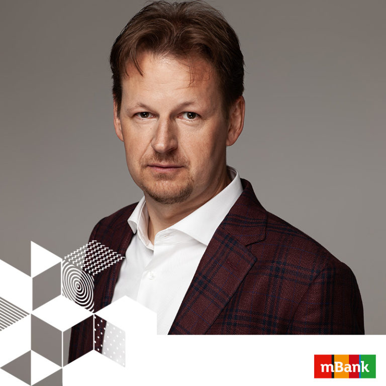 RAFAŁ JAKUBOWSKI // MBANK // DYREKTOR MARKETINGU